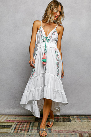 flowy dress
lightweight dress
cotton blend dress
paisley embroidery
embroidered floral dress
feminine dress
casual maxi dress
boutique dress
effortless style