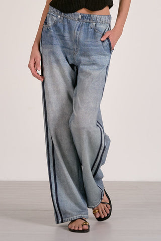Jojo Track Sweatpants
Denim Track Sweatpants
Denim Sweatpants
Track Sweatpant Jean
Relaxed Denim Joggers
Women’s Denim Track Pants
Cotton Denim Sweatpants
Elastic Waist Track Pants
Casual Denim Joggers