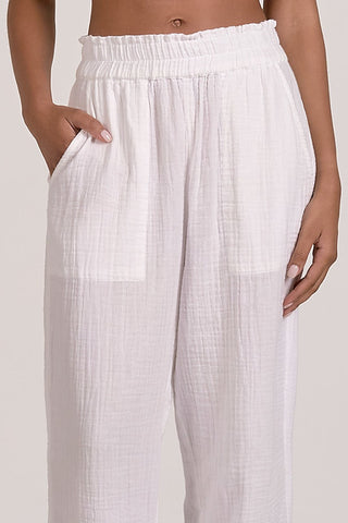 #ElanClothing #DoraPant #WhitePants #WideLegPants #ResortWear #VacationStyle #Beachwear #SummerFashion #BohoStyle #CasualChic #LoungeWear #WomensFashion #CoastalStyle #EffortlessStyle #TravelOutfit #WhiteTrousers #OOTD #FashionFinds #RelaxedFit #StyleInspiration

Elan White Dora Pant – Relaxed Fit Resort Wear Pants
Elan Dora Pant in White | Lightweight Wide-Leg Trousers
Women's Elan White Dora Pants | Casual Vacation & Lounge Wear
Elan White Pull-On Pants | Comfortable Resort Style 