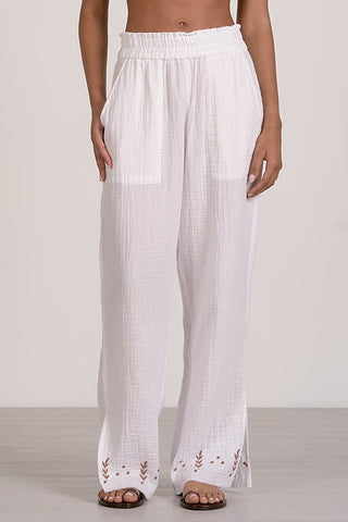 Women's designer pants
Contemporary women's fashion
White linen-look pants
Elevated casual wear
Boutique clothing
Comfortable wide leg pants
Trendy white pants
Minimalist fashion
Capsule wardrobe essentials