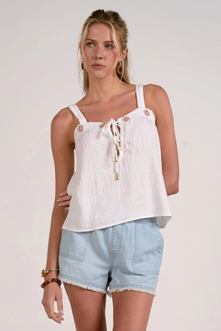 Dayton Top White Elan
Elan Dayton top white
white Elan top Dayton
Elan white blouse / top
women’s white Elan top
Elan fashion top white