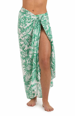 Balinese batik pareo wrap cover-up
La Blanca batiki pareo beach wrap
Tropical batik sarong swimsuit cover-up
Lightweight Balinese sarong for beach vacation
Women’s designer pareo wrap La Blanca