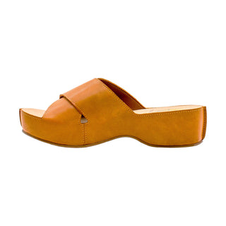 Orange platform sandal 