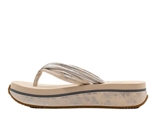 Beige sandal with silver straps 

