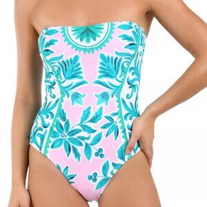 La Blanca Opulent Palm Bandeau One Piece
La Blanca bandeau swimsuit
tropical print one piece swimsuit
palm print swimsuit
bandeau one piece swimwear
tummy control one piece swimsuit
removable strap swimsuit
molded cup swimsuit
women’s designer swimwear
floral palm print bathing suit
resort wear swimsuit
vacation swimsuit women
moderate coverage one piece
supportive bandeau swimsuit
luxury one piece swimsuit
La Blanca swimwear
strapless one piece swimsuit
slimming one piece swimsuit
